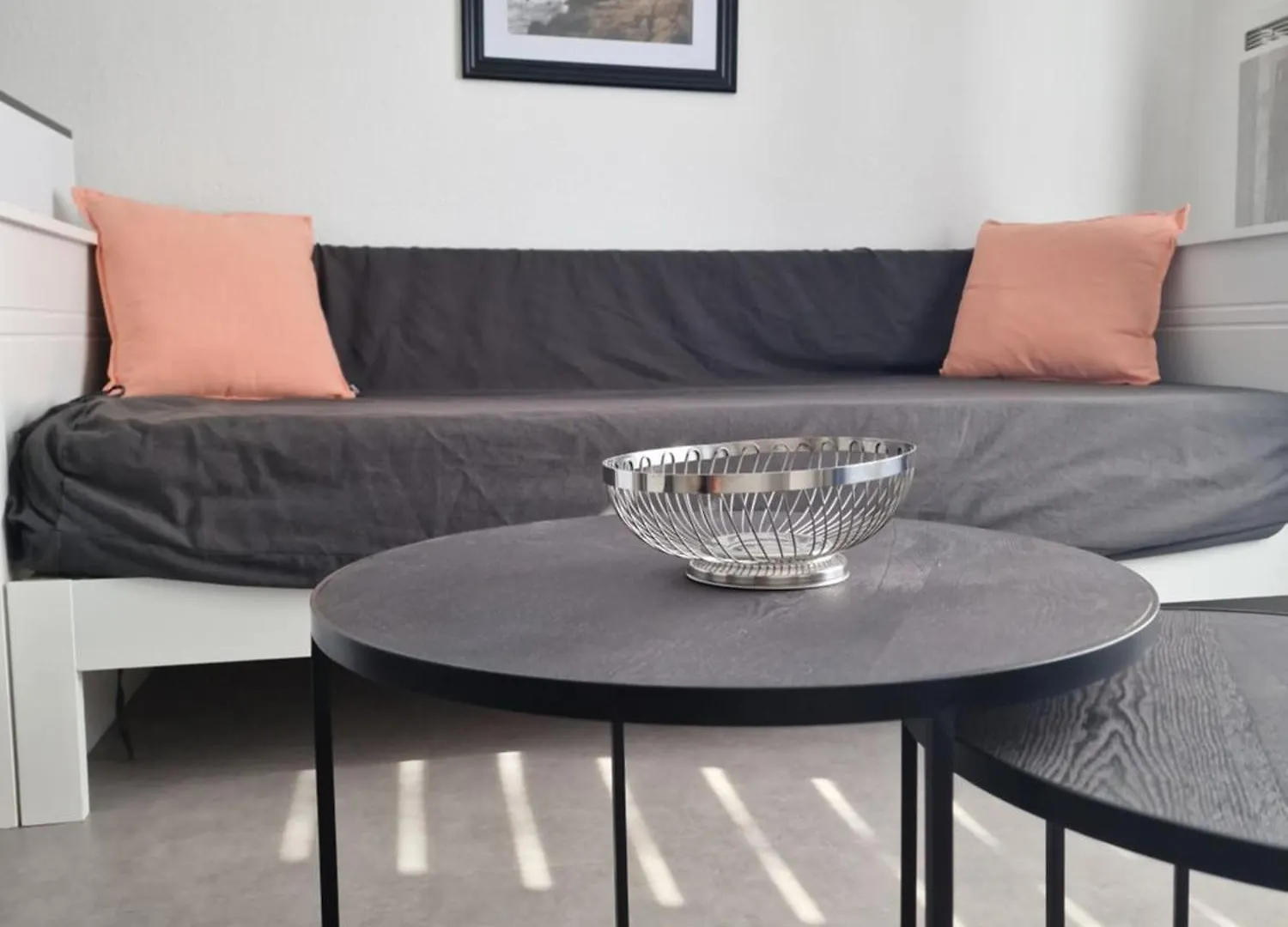 Apartment Studio Tranquille Escale Briochine A 2 Pas Du Centre-Ville Avec Place Parking Prive Saint-Brieuc